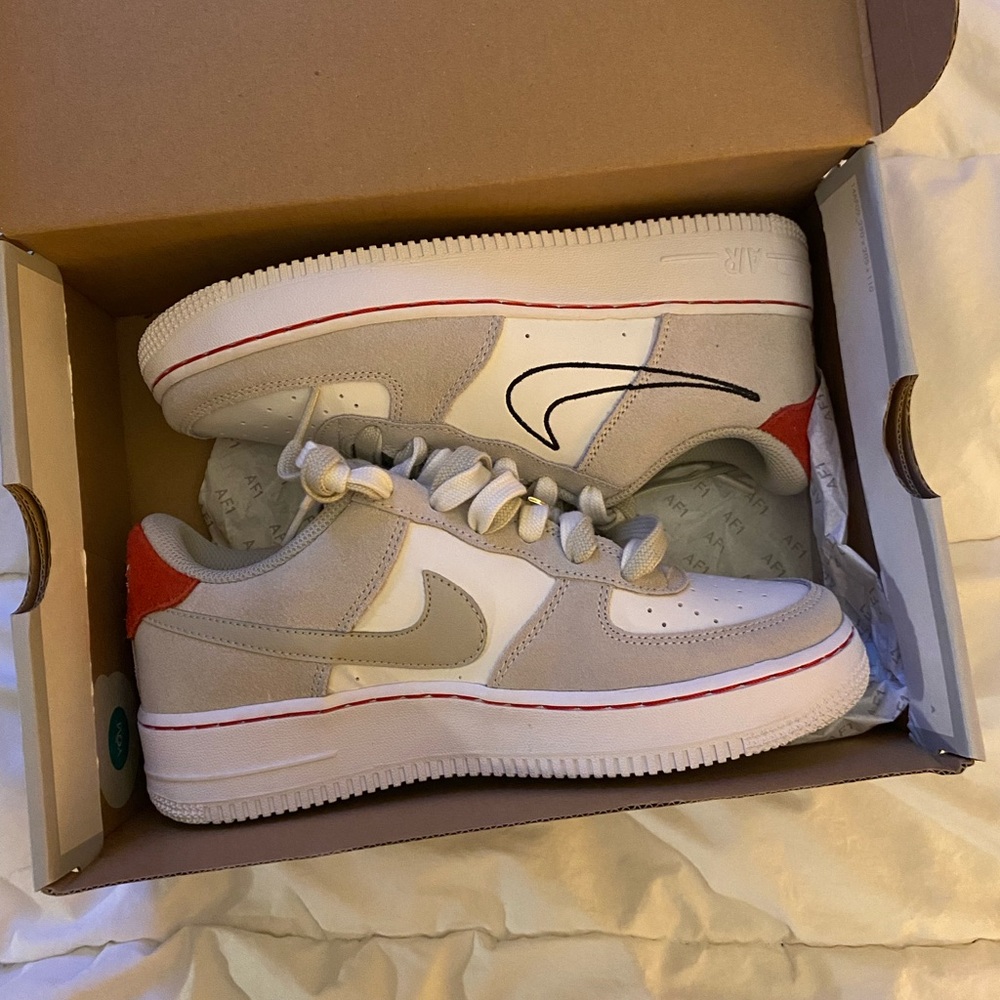 Nike Air Force 1 LV8 S50